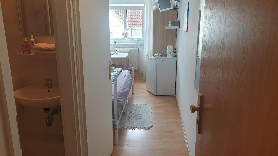 Rooming24, Kleine Pension Lubeck Exterior photo